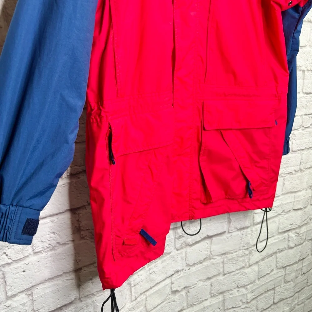 VTG CB Sports Mens Windbreaker Raincoat Size XL Packed Hood Zip Blue Red NWOT